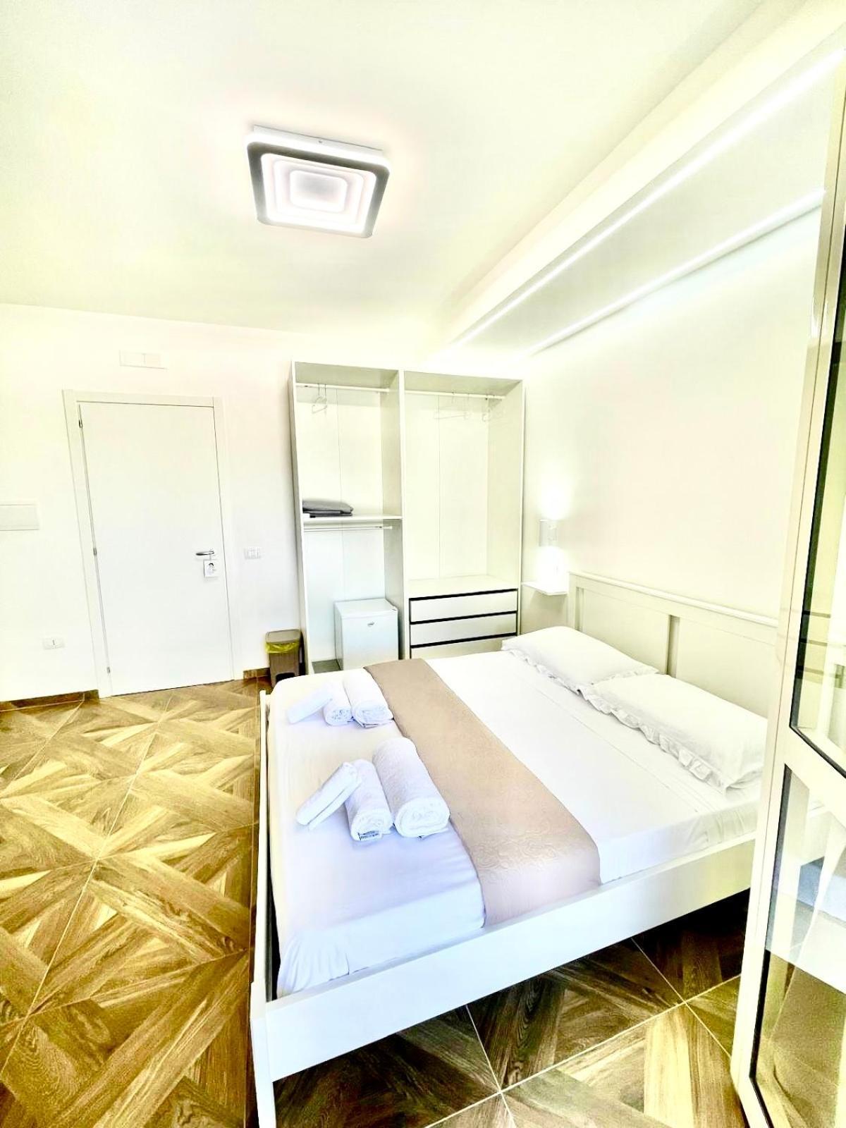 Room 24 Мартинсикуро Экстерьер фото